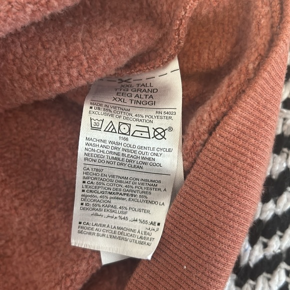 Old Navy Embroidered Sweatshirt - Picture 4 of 5